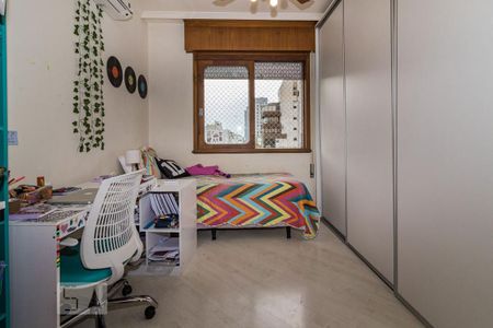 Dormitório de apartamento à venda com 3 quartos, 279m² em Menino Deus, Porto Alegre