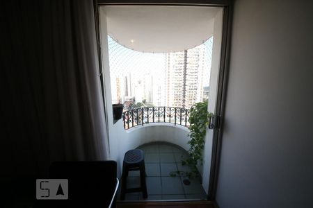 Sala - Sacada de apartamento à venda com 1 quarto, 47m² em Jardim das Acácias, São Paulo