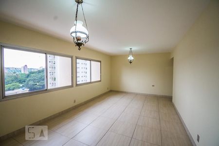 Sala de apartamento à venda com 3 quartos, 132m² em Centro, Campinas