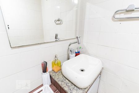 Lavabo de casa à venda com 3 quartos, 90m² em Vila Guarani (z Sul), São Paulo