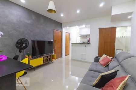 Sala de apartamento à venda com 2 quartos, 80m² em Praça da Bandeira, Rio de Janeiro