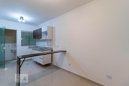 Sala de casa de condomínio para alugar com 2 quartos, 36m² em Vila Paiva, São Paulo