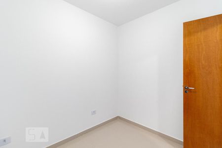 Quarto 1 de casa de condomínio para alugar com 2 quartos, 36m² em Vila Paiva, São Paulo