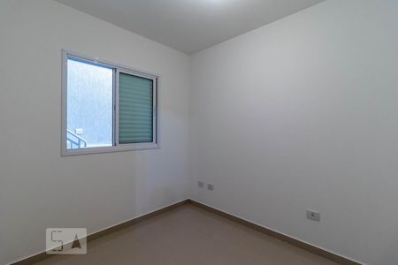 Quarto 1 de casa de condomínio para alugar com 2 quartos, 36m² em Vila Paiva, São Paulo