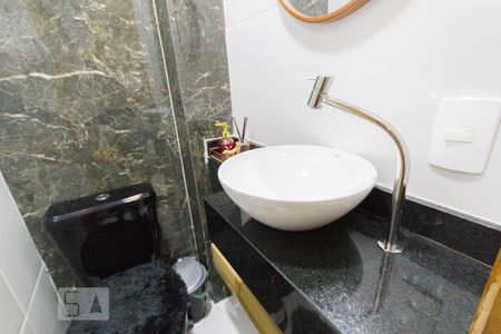 Lavabo do Quarto 1 de apartamento à venda com 2 quartos, 150m² em Anil, Rio de Janeiro