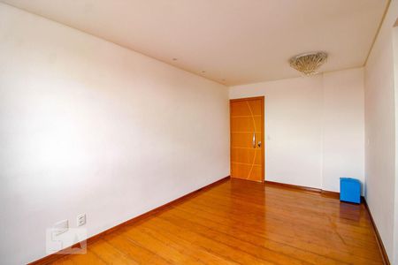 Sala de apartamento para alugar com 3 quartos, 60m² em Macedo, Guarulhos