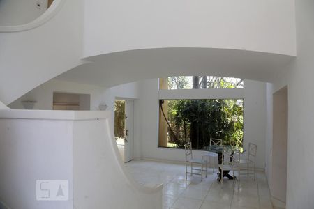 Hall de Entrada de casa à venda com 4 quartos, 980m² em Vila Tramontano, São Paulo