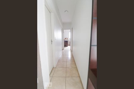 Corredor de apartamento para alugar com 3 quartos, 82m² em Alto da Glória, Goiânia