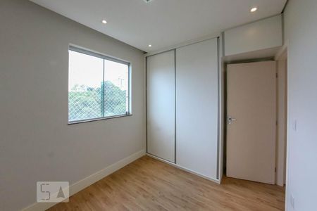 Quarto 1 de apartamento para alugar com 2 quartos, 47m² em Ouro Preto, Belo Horizonte