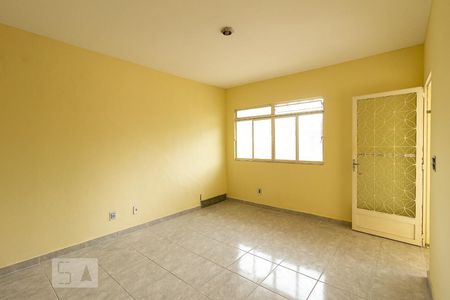 Sala de casa para alugar com 2 quartos, 180m² em Campo Grande, Rio de Janeiro