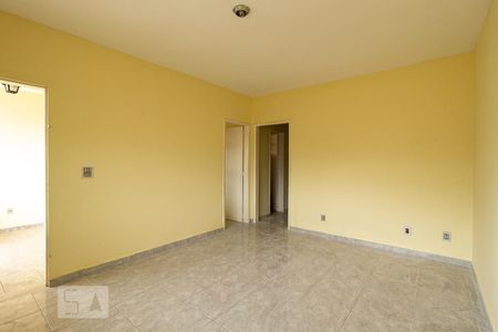 Sala de casa para alugar com 2 quartos, 180m² em Campo Grande, Rio de Janeiro