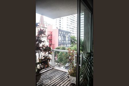 Sacada de apartamento à venda com 4 quartos, 230m² em Higienópolis, São Paulo