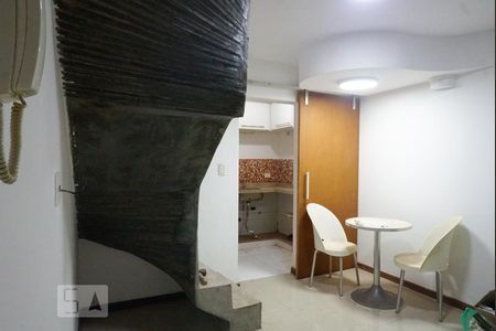 Sala de casa para alugar com 2 quartos, 50m² em Vila Santana, São Paulo