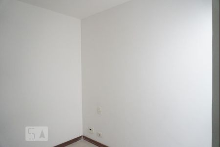 Quarto 1 de casa para alugar com 2 quartos, 50m² em Vila Santana, São Paulo