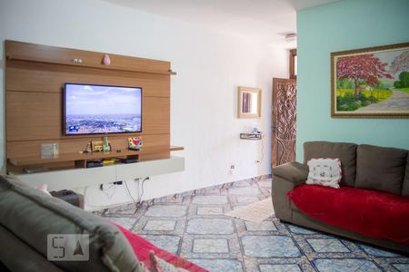 Sala de casa à venda com 3 quartos, 160m² em Rudge Ramos, São Bernardo do Campo