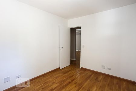 Quarto 1 de apartamento à venda com 3 quartos, 117m² em Chácara Agrindus, Taboão da Serra