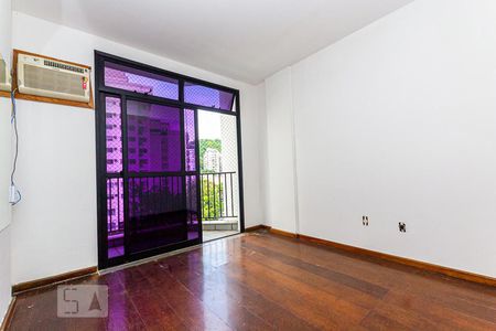 Quarto 1 de apartamento à venda com 1 quarto, 54m² em Icaraí, Niterói