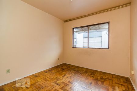 Quarto 1 de apartamento para alugar com 3 quartos, 80m² em Menino Deus, Porto Alegre