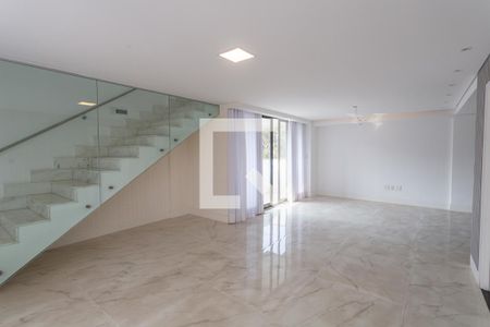 Apartamento à venda com 357m², 4 quartos e 3 vagasSala 1