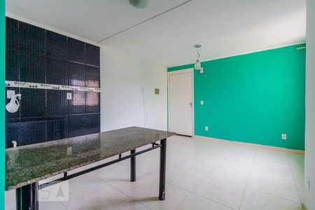 Sala de apartamento à venda com 2 quartos, 42m² em Vila Nova, Porto Alegre