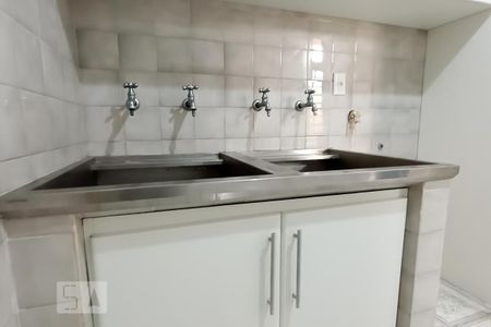 Casa para alugar com 380m², 3 quartos e 5 vagas Casa para alugar com 380m², 3 quartos e 5 vagasCozinha