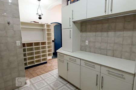 Casa para alugar com 380m², 3 quartos e 5 vagas Casa para alugar com 380m², 3 quartos e 5 vagasCozinha