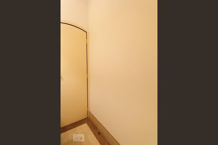 Casa para alugar com 380m², 3 quartos e 5 vagas Casa para alugar com 380m², 3 quartos e 5 vagasLavabo