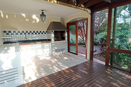 Casa para alugar com 380m², 3 quartos e 5 vagas Casa para alugar com 380m², 3 quartos e 5 vagasÁrea gourmet com churrasqueira