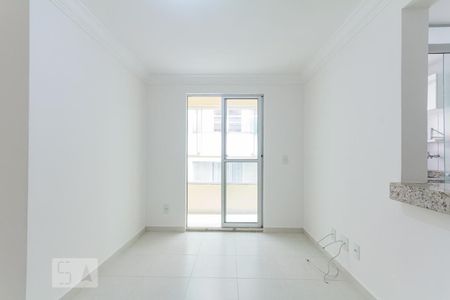 Sala de apartamento para alugar com 3 quartos, 57m² em Parque São Vicente, Mauá