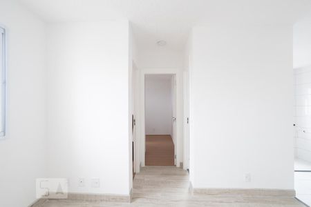 Corredor de apartamento à venda com 2 quartos, 41m² em Vila Ema, São Paulo