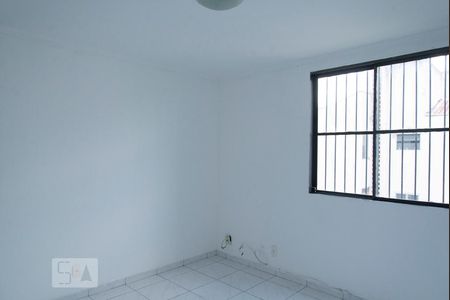 Sala de apartamento para alugar com 2 quartos, 72m² em Fazenda da Juta, São Paulo