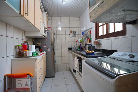 Cozinha de casa à venda com 2 quartos, 80m² em São Geraldo, Porto Alegre