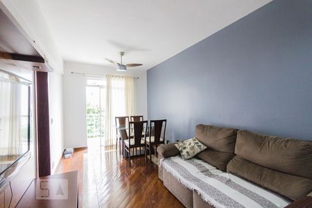 Sala de apartamento para alugar com 2 quartos, 58m² em Freguesia (jacarepaguá), Rio de Janeiro