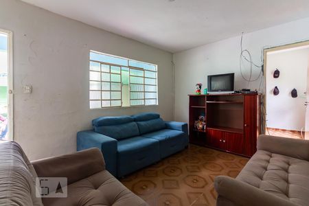 Sala de casa à venda com 5 quartos, 500m² em Padroeira, Osasco