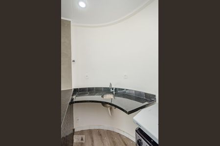 sala - cozinha de apartamento para alugar com 1 quarto, 72m² em Vale do Sereno, Nova Lima