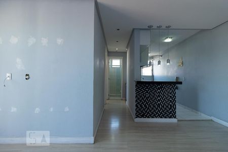 Corredor de apartamento para alugar com 2 quartos, 54m² em Campo Grande, Rio de Janeiro