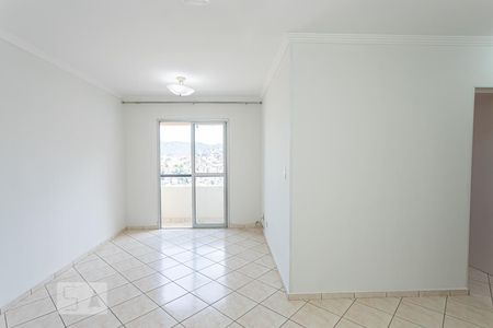 Sala de apartamento para alugar com 3 quartos, 65m² em Vila Nova Cachoeirinha, São Paulo