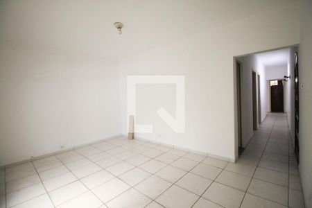 Sala de casa à venda com 4 quartos, 250m² em Jardim Independência, São Paulo