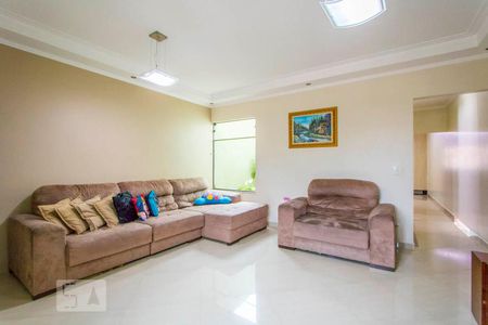 Sala de casa para alugar com 3 quartos, 171m² em Parque Erasmo Assunção, Santo André