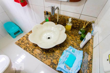 Lavabo de casa para alugar com 3 quartos, 171m² em Parque Erasmo Assunção, Santo André