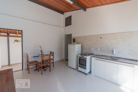 Sala/Cozinha de casa para alugar com 1 quarto, 75m² em Jardim Campos Elíseos, Campinas