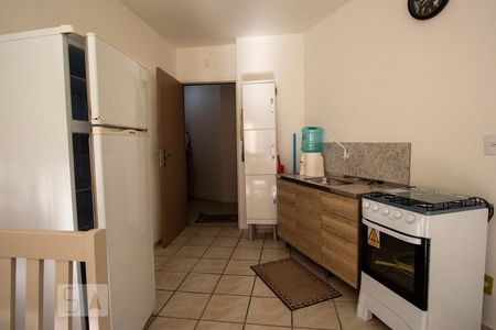 Cozinha de apartamento para alugar com 1 quarto, 35m² em Carvoeira, Florianópolis