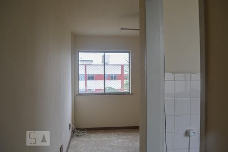 Sala de apartamento para alugar com 2 quartos, 50m² em Portuguesa, Rio de Janeiro