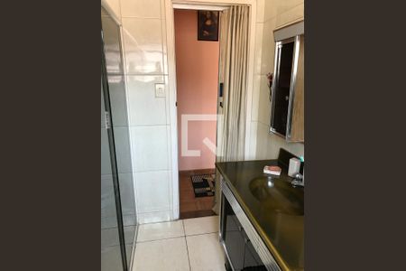 Banheiro 1 de casa à venda com 3 quartos, 250m² em Quitaúna, Osasco