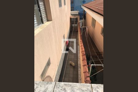 Quintal de casa à venda com 3 quartos, 250m² em Quitaúna, Osasco