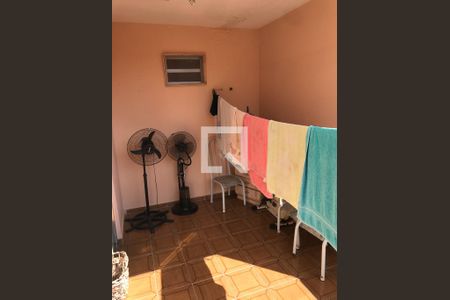 varanda de casa à venda com 3 quartos, 250m² em Quitaúna, Osasco