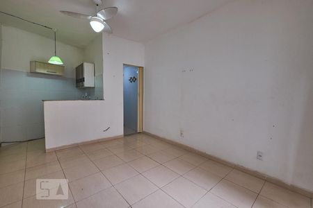 Sala de kitnet/studio à venda com 1 quarto, 20m² em Praça da Bandeira, Rio de Janeiro