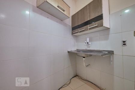 Cozinha de kitnet/studio à venda com 1 quarto, 20m² em Praça da Bandeira, Rio de Janeiro