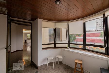 Sala de apartamento para alugar com 4 quartos, 227m² em Planalto Paulista, São Paulo