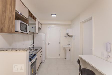 Sala de kitnet/studio para alugar com 1 quarto, 30m² em Água Branca, São Paulo